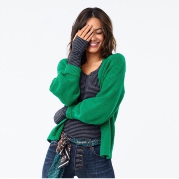 Cabi Lucky Balloon Sleeve Button-Up Cardigan Chunky Knit Sweater Kelly Green L - Picture 11 of 11